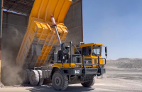 Внедорожный самосвал TL885