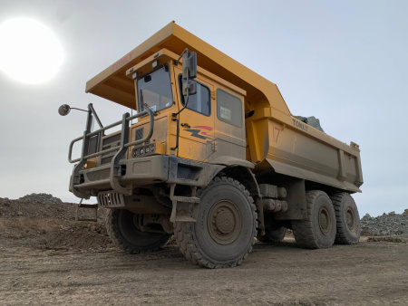 Внедорожный самосвал TL849