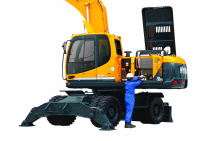Колесный экскаватор Hyundai R210W-9S