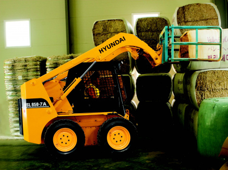 Мини-погрузчик Hyundai HSL850-7A