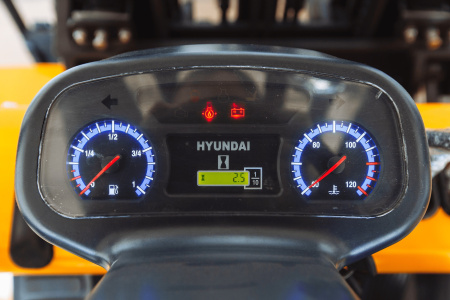 Вилочный погрузчик 30D-7SA Hyundai