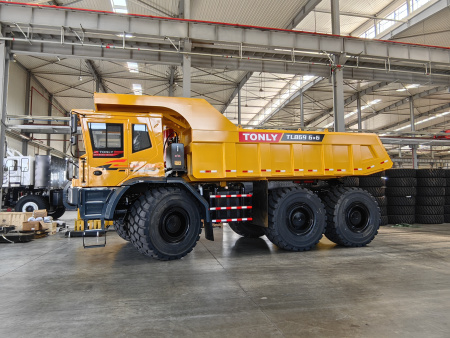 Внедорожный самосвал TL869
