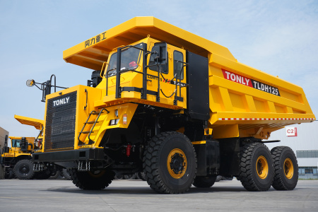Карьерный самосвал TLDH135
