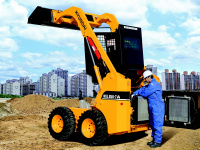 Мини-погрузчик Hyundai HSL850-7A