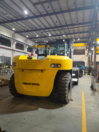 Вилочный погрузчик HNF350 Hyundai